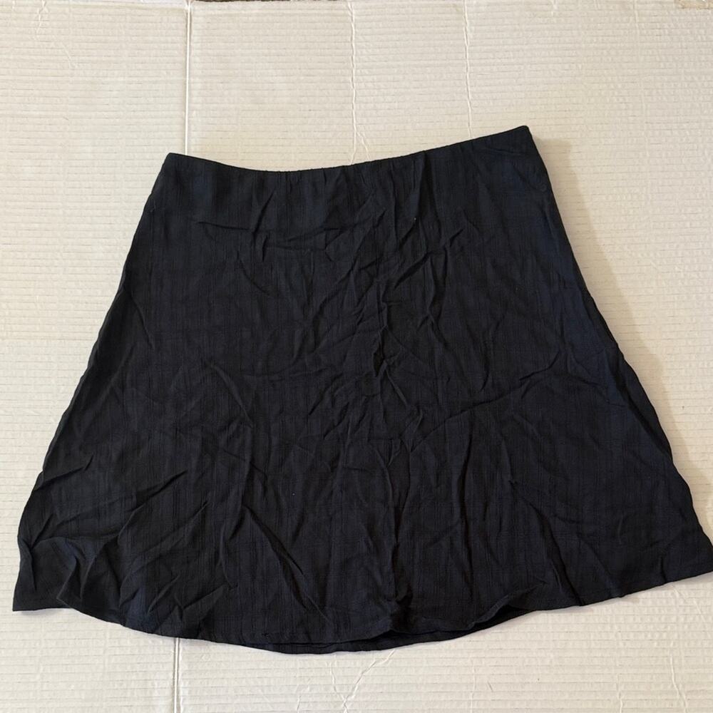Primark Black A-Line Mini Skirt Size 2 Short Lightweight Y2K Minimalist NWOT